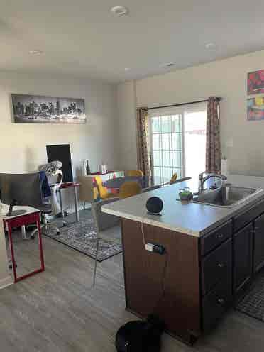 Room for Rent New Townhome