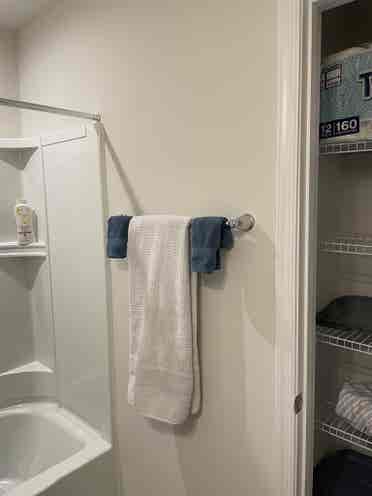 Room for Rent New Townhome