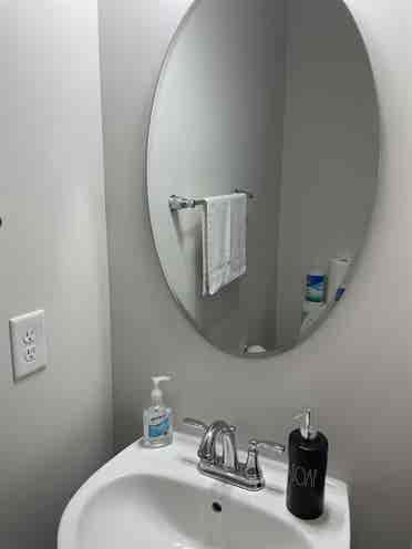 Room for Rent New Townhome