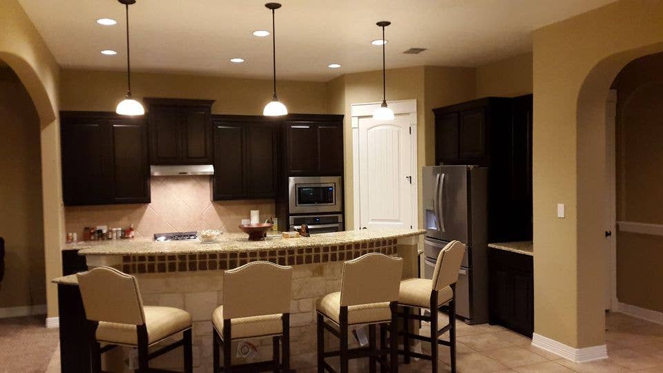Room available in Crownridge