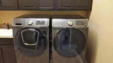 Room available in Crownridge