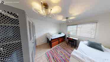 Campus  Skyloft Double