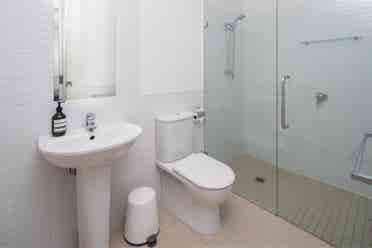 Bath Collins Street CBD