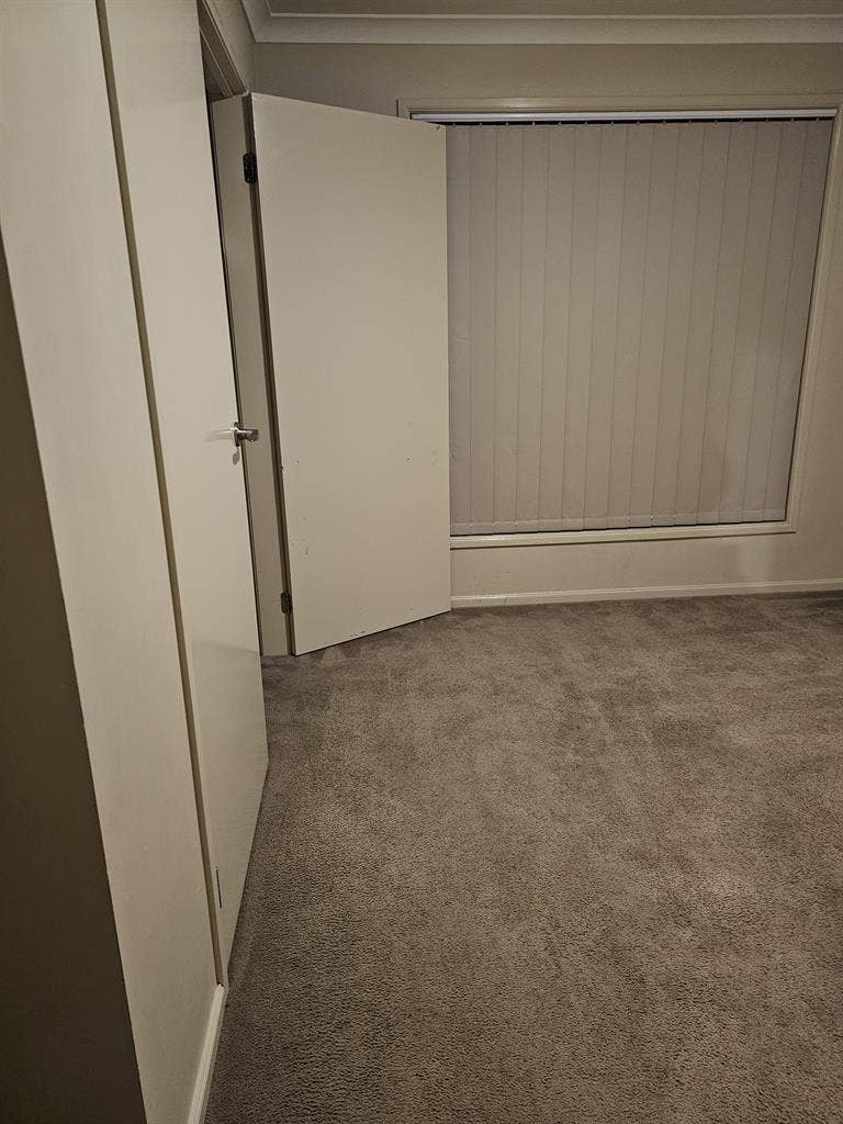 Room out West Melbourne