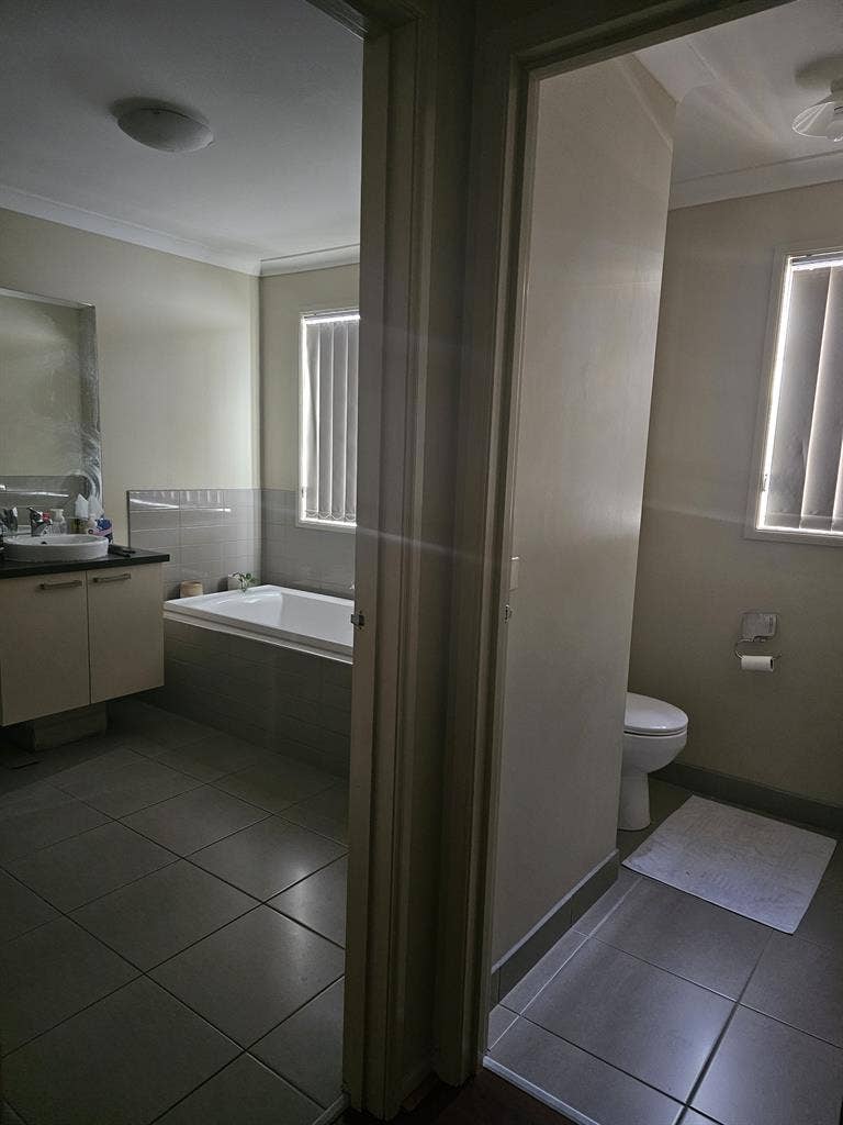 Room out West Melbourne