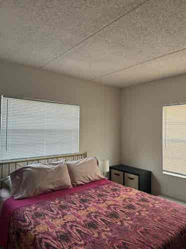 Room for Rent in Leesburg, Florida