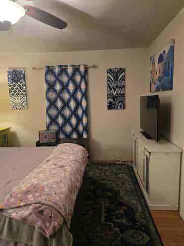 Cozy Room For Rent
