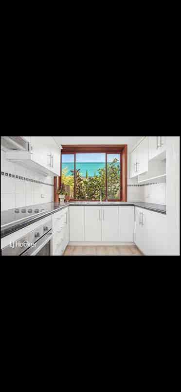 Fully furnished townhouse