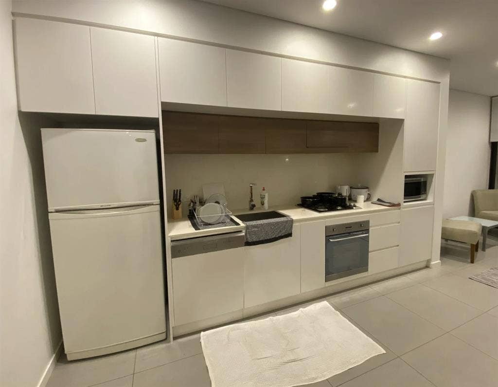 Short term sublet in REDFERN