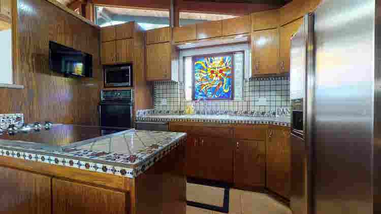 1 BR in Manhattan Beach