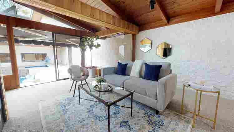1 BR in Manhattan Beach
