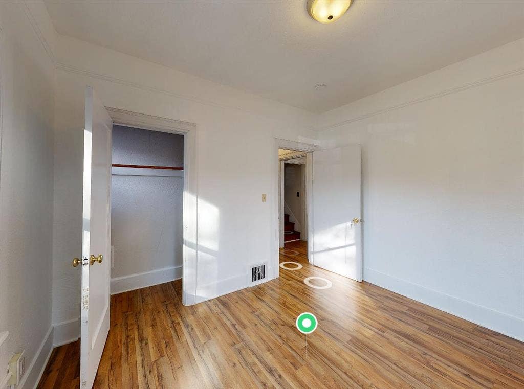 1 BR in Seattle
