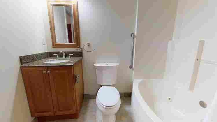 1 BR in Los Angeles