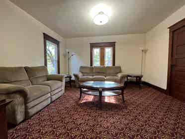 New Listing- Room for Rent