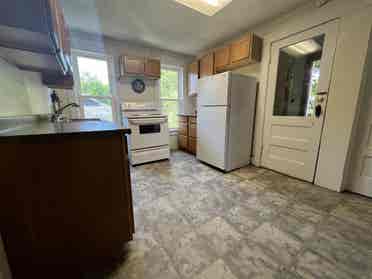 New Listing- Room for Rent