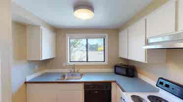 1 BR in Portland