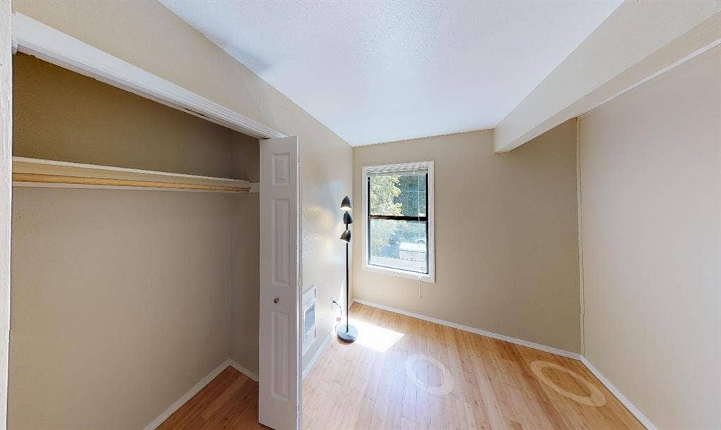 1 BR in Portland