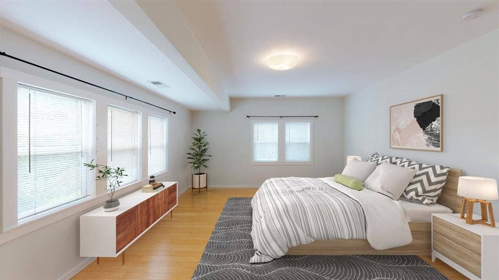 1 BR in Oakland