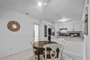 1 BR in Arlington