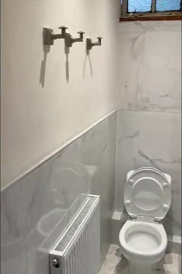 Fully Renovated Home 🏡