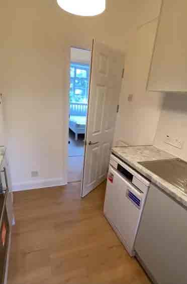 Fully Renovated Home 🏡