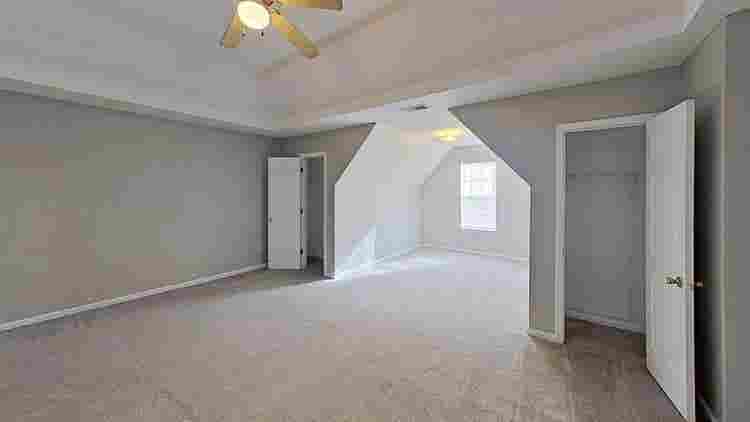 1 BR in Riverdale