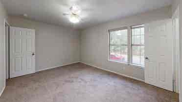 1 BR in Austin