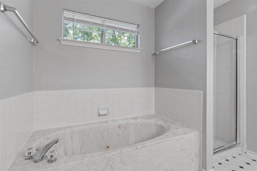 1 BR in Austin