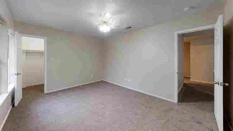 1 BR in Austin