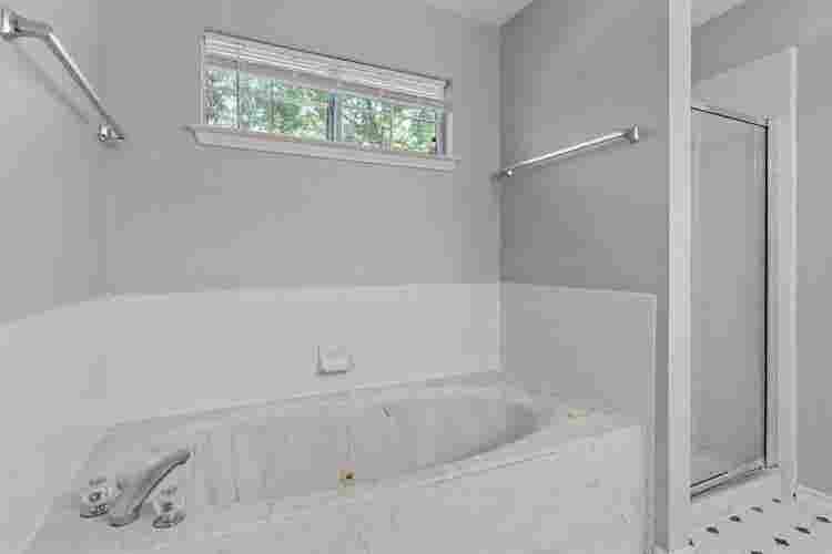 1 BR in Austin
