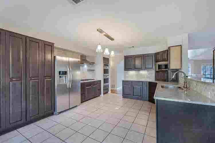 1 BR in Austin