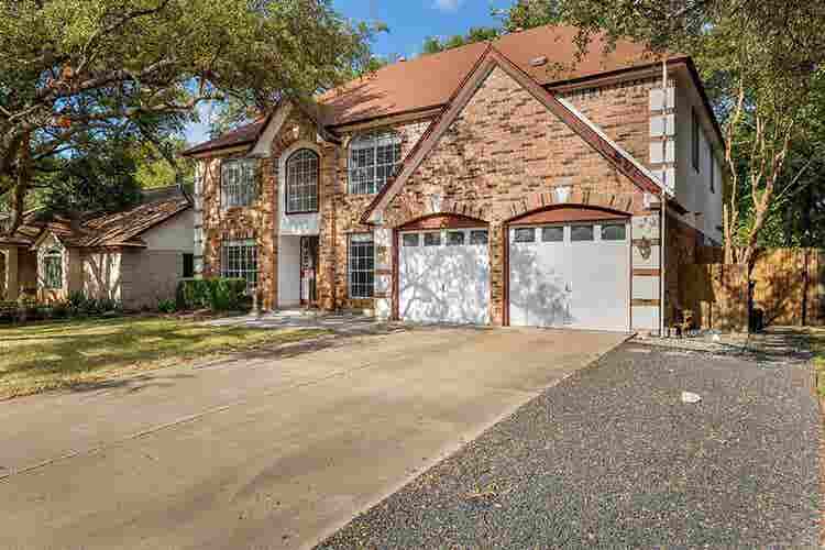 1 BR in Austin