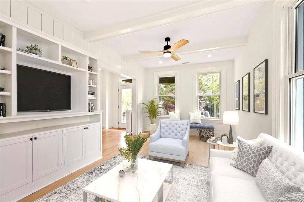 3 BR in WASHINGTON