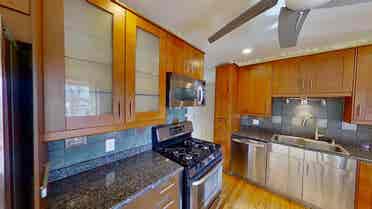 4 BR in Lakewood