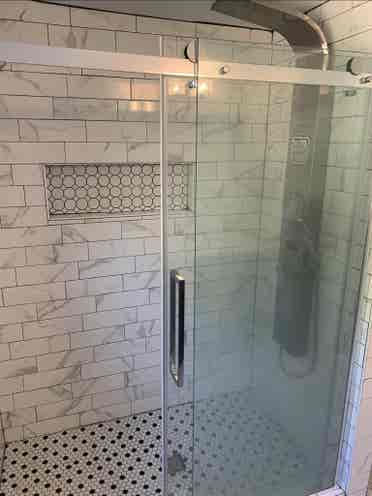 Beautiful one bedroom and a shower