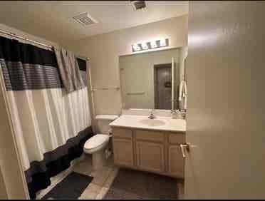 Private room for rent, Desert Ridge