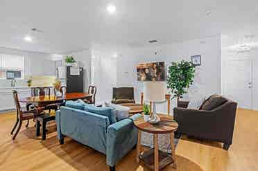 1 BR in Lancaster