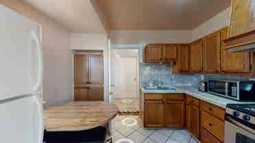 1 BR in Long Beach