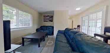 1 BR in Hayward