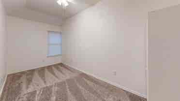 1 BR in Arlington