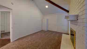 1 BR in Arlington