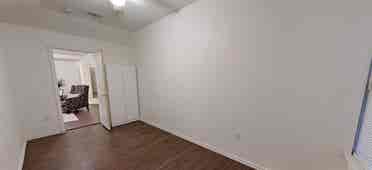 1 BR in Arlington