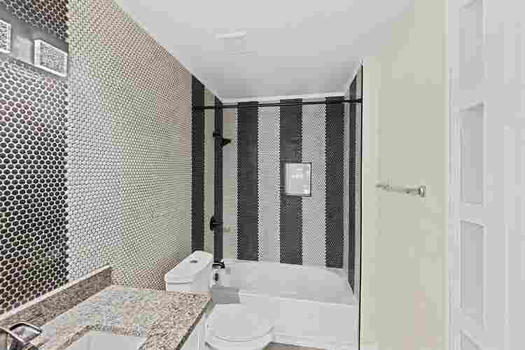 1 BR in Dallas