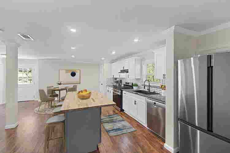 1 BR in Dallas