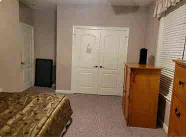 Spacious furnished room