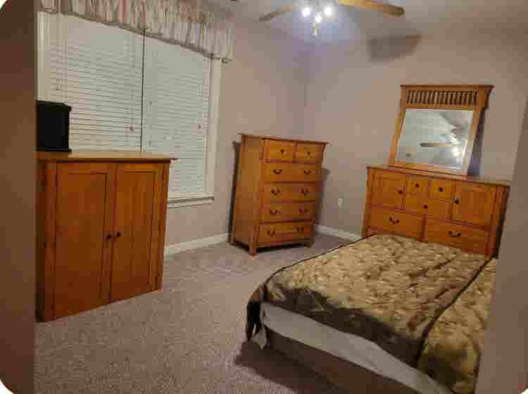 Spacious furnished room