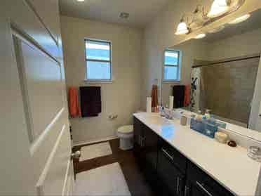 Room in South Austin House