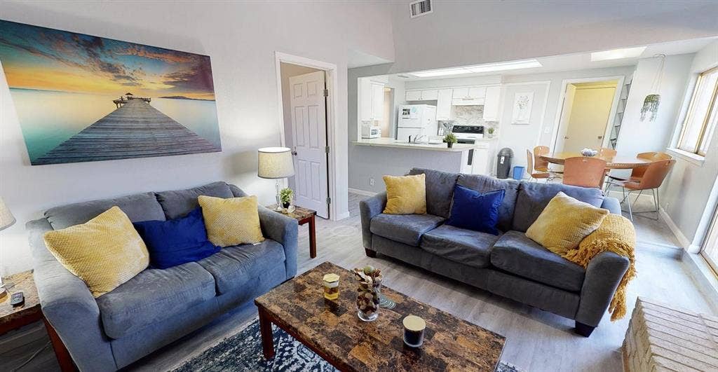 1 BR in Fort Worth