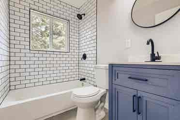 3 BR in Denver
