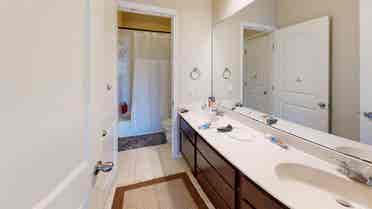 1 BR in Georgetown